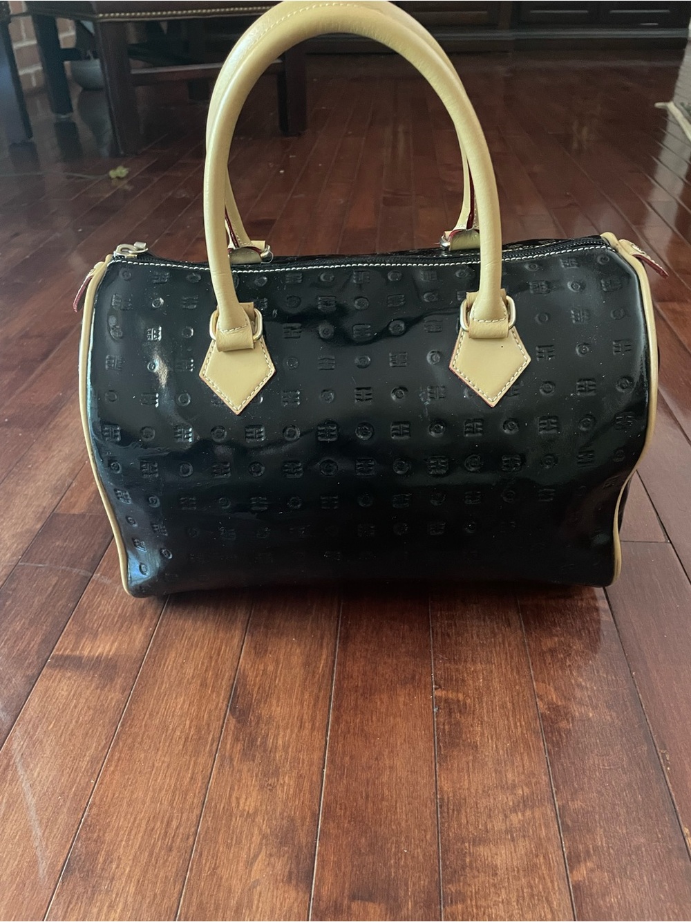 Acadia Black Patent Leather Satchel Bag with Tan Leather Trim and Handles- EUC - Picture 6 of 6